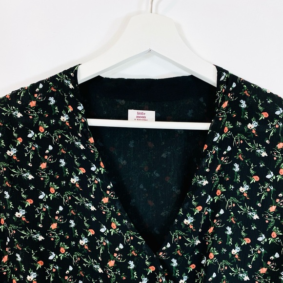 Aritzia Little Moon Black Floral Blouse - Picture 3 of 4